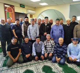 «Знание — свет для общины»: курсы повышения квалификации для имамов